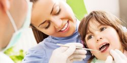 متخصص دندانپزشک اطفال